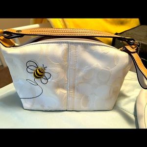 Mini Coach bag with Bee